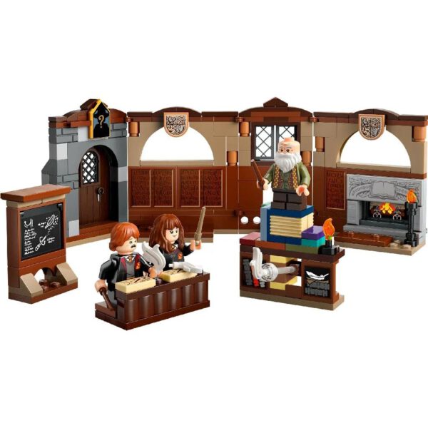 Lego Harry Potter 76442 Kasteel Zweinstein Toverspreukenles - Afbeelding 2