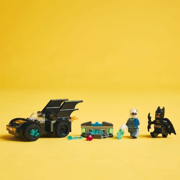 Lego Super Heroes 76301 DC Batman en Batmobile vs Mr. Freeze - Afbeelding 3